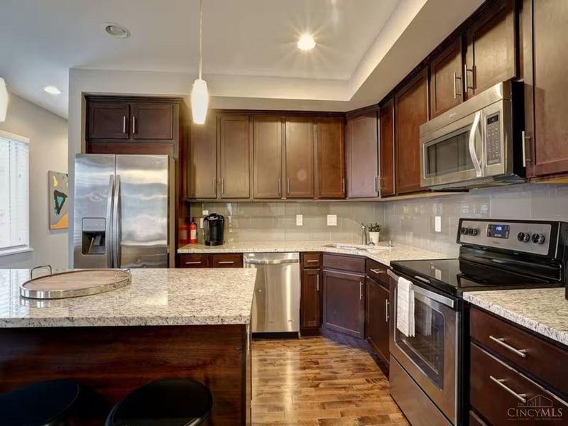 2201 Reading Road, Unit 1, Cincinnati, OH 45202 Photo 27