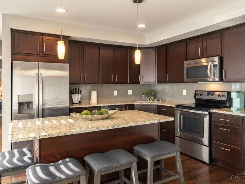 2201 Reading Road, Unit 1, Cincinnati, OH 45202 Photo 7