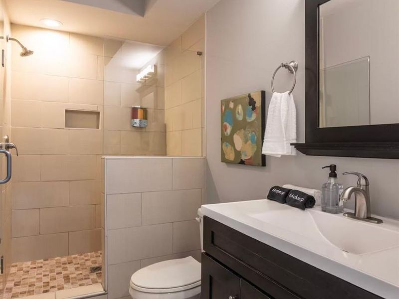 2201 Reading Road, Unit 1, Cincinnati, OH 45202 Photo 8