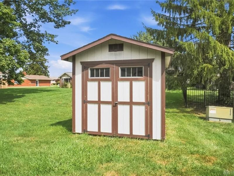 7611 Pelway Drive, Centerville, OH 45459 Photo 68