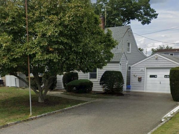 671 Lowell Street, Westbury, NY 11590