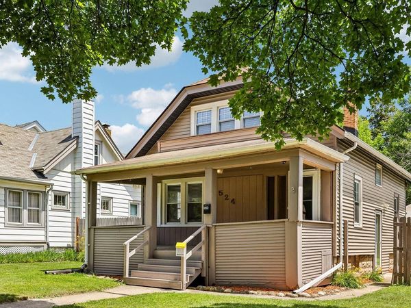 524 S Oak Park COURT, Milwaukee, WI 53214