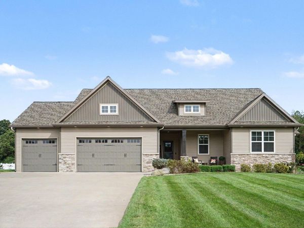 42963 Mitchell Street, Mattawan, MI 49071