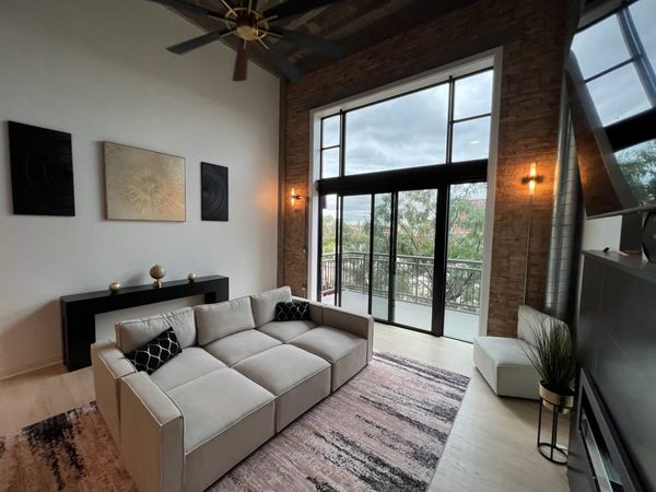 2545 S Dearborn Street, Unit 520, Chicago, IL 60616