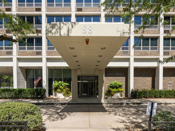 88 W Schiller Street , Unit 1003L, Chicago, IL 60610
