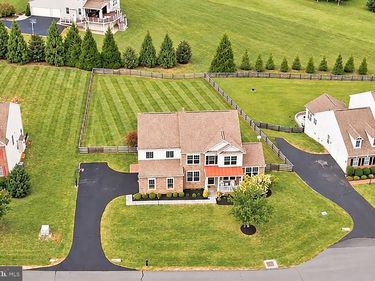 41858 FARNBOROUGH PLACE, LEESBURG, VA 20176