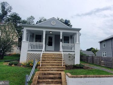 518 CARTER STREET , FRONT ROYAL, VA 22630