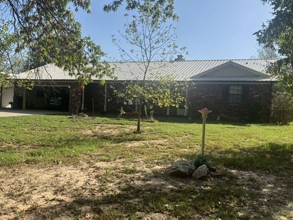 2906 N 24th Street W, Muskogee, OK 74401