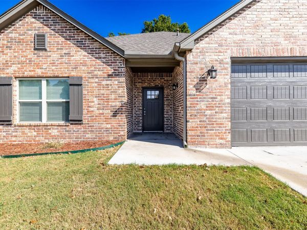 3306 Heritage Hills Parkway , Claremore, OK 74019