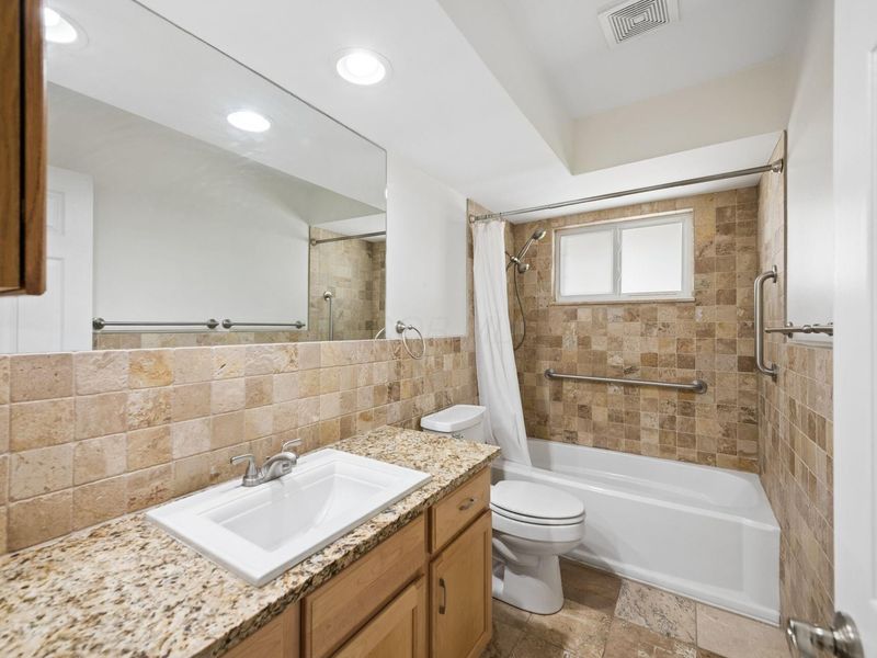 328 Fenway Road , Unit D, Columbus, OH 43214 Photo 33