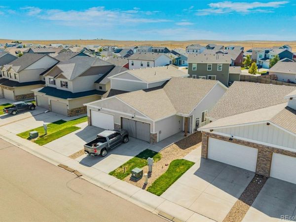 526 Foxtail Place , Wiggins, CO 80654