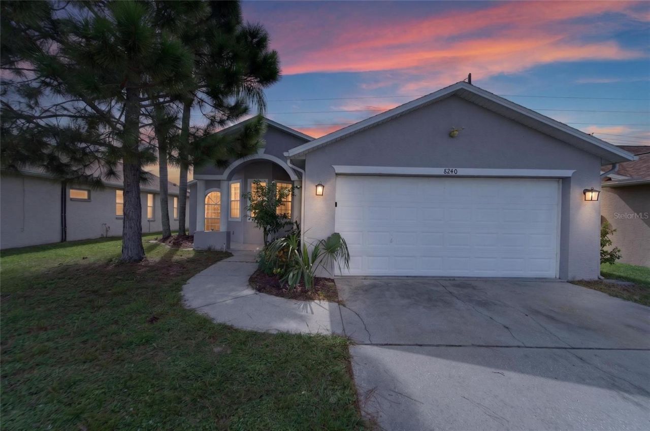 8240 National Drive , Port Richey, FL 34668 Photo