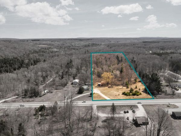 V/L 8.9AC Benzie Highway, Benzonia, MI 49616