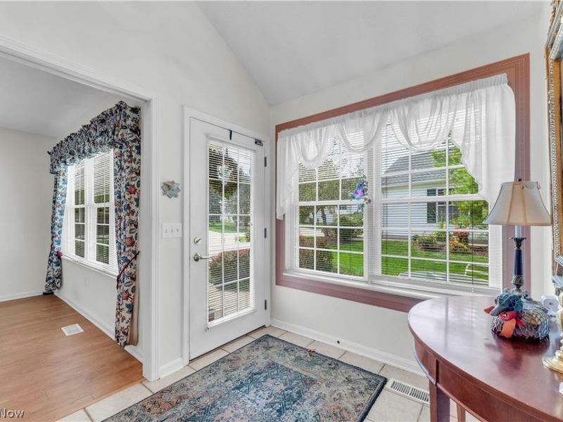 6859 Hidden Lake Trail, Brecksville, OH 44141 Photo 3
