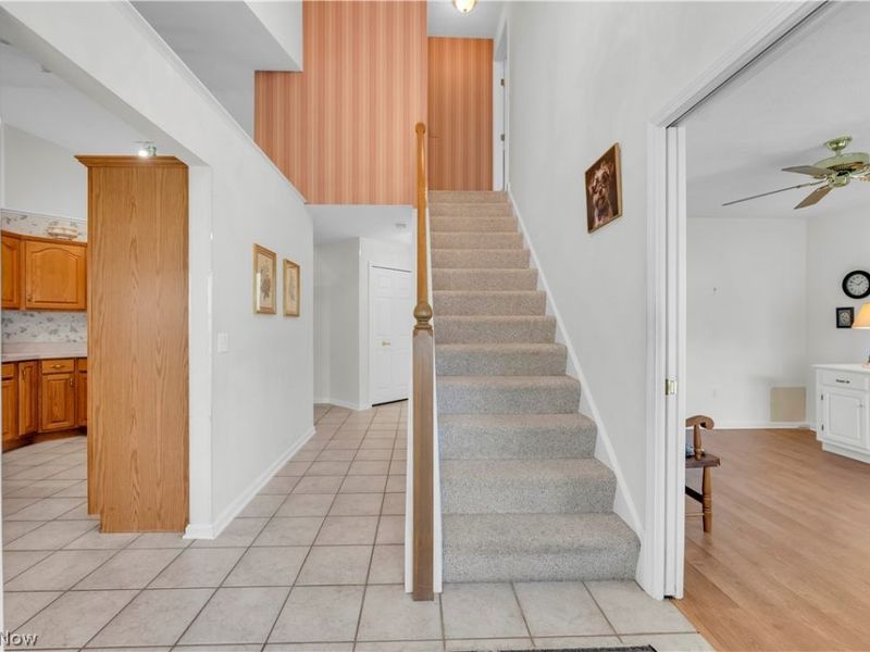 6859 Hidden Lake Trail, Brecksville, OH 44141 Photo 4