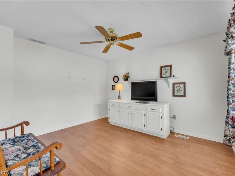 6859 Hidden Lake Trail, Brecksville, OH 44141 Photo 5