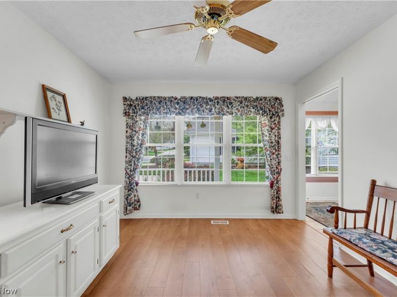 6859 Hidden Lake Trail, Brecksville, OH 44141 Photo 6