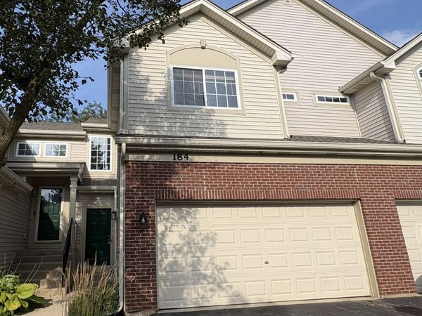 184 Southwicke Drive , Streamwood, IL 60107