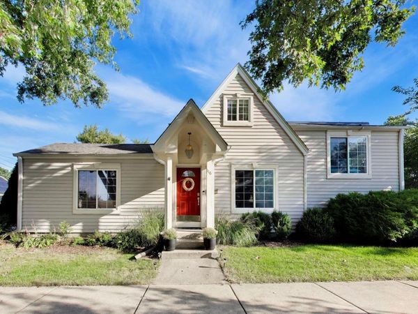 116 E Grove Street, Lombard, IL 60148