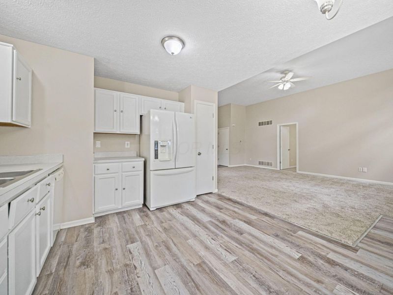 2633 Wallcrest Boulevard , Columbus, OH 43231 Photo 10