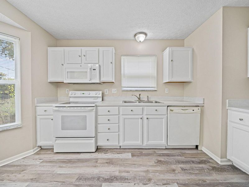 2633 Wallcrest Boulevard , Columbus, OH 43231 Photo 11
