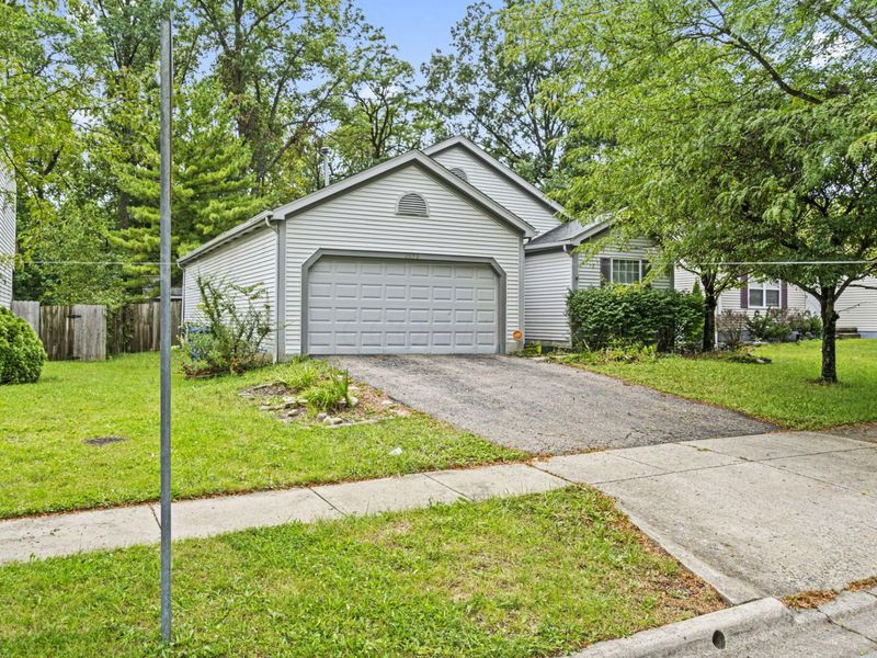 2633 Wallcrest Boulevard , Columbus, OH 43231 Photo 3