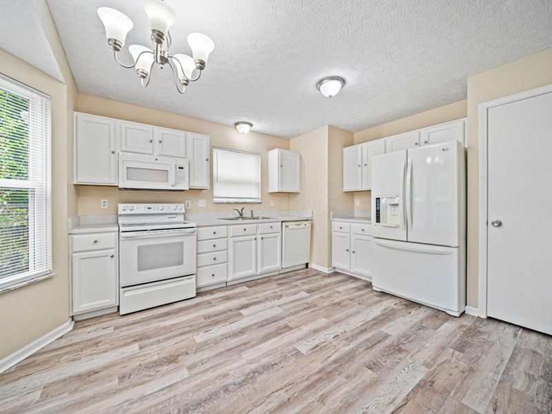 2633 Wallcrest Boulevard , Columbus, OH 43231 Photo 7
