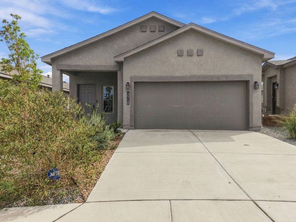 10728 Sabino Loop SW, Albuquerque, NM 87121