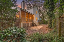 1759 Crystal Lake Drive photo 4