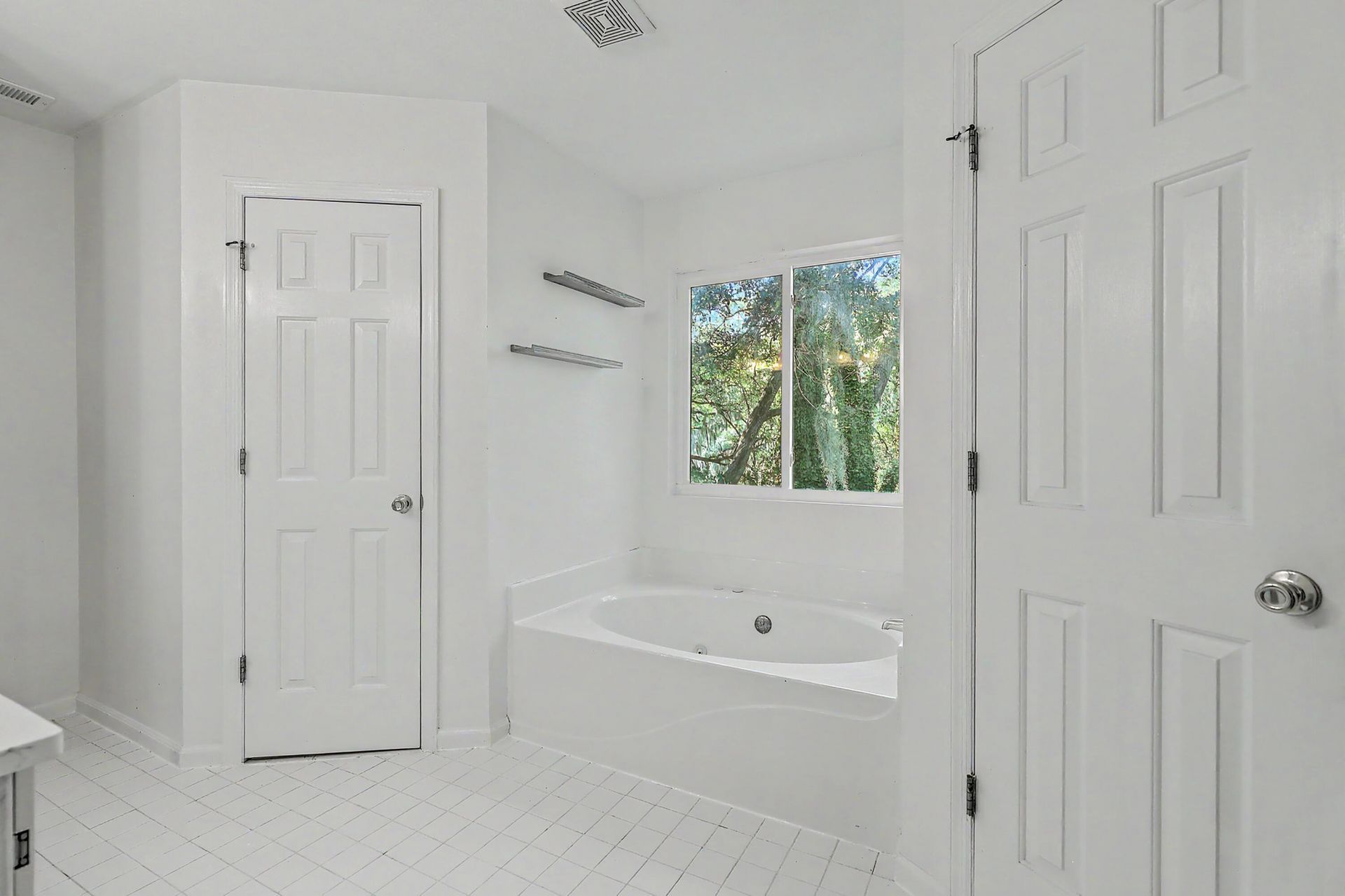 1759 Crystal Lake Drive Photo 22
