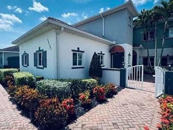 12101 Santaluz DR , Unit 201, FORT MYERS, FL 33913