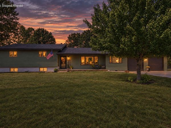 1119 Terrace Drive, Aurora, MO 65605