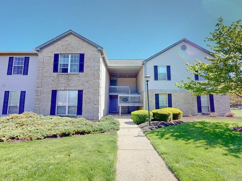 2064 Park Run Drive , Unit C, Columbus, OH 43220 Photo 1