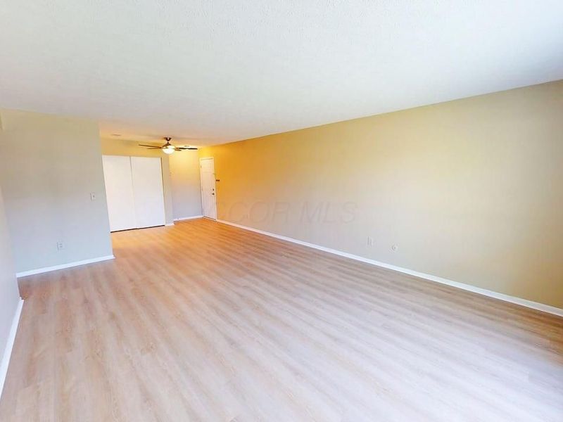 2064 Park Run Drive , Unit C, Columbus, OH 43220 Photo 6