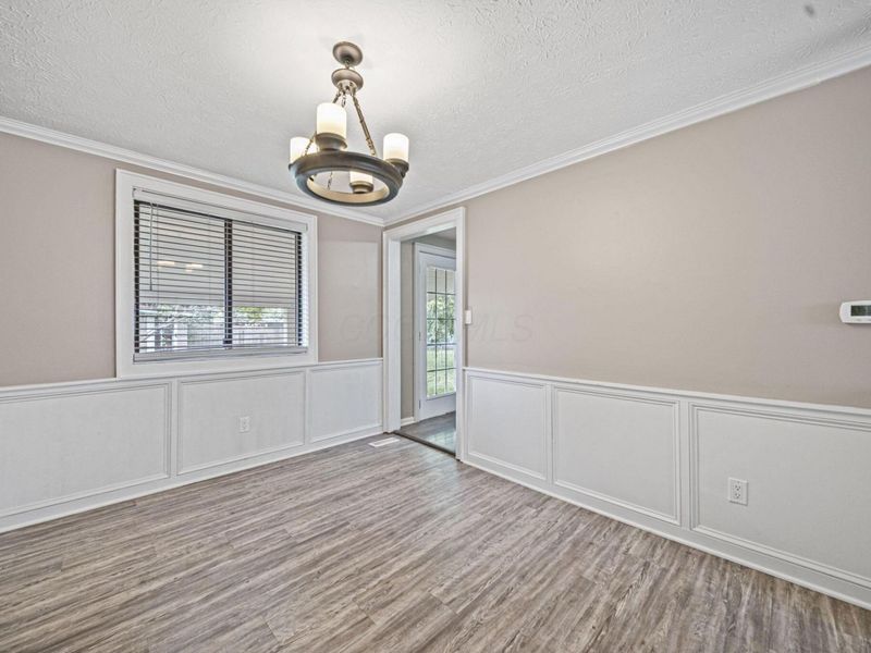 2349 Warfield Drive , Grove City, OH 43123 Photo 16