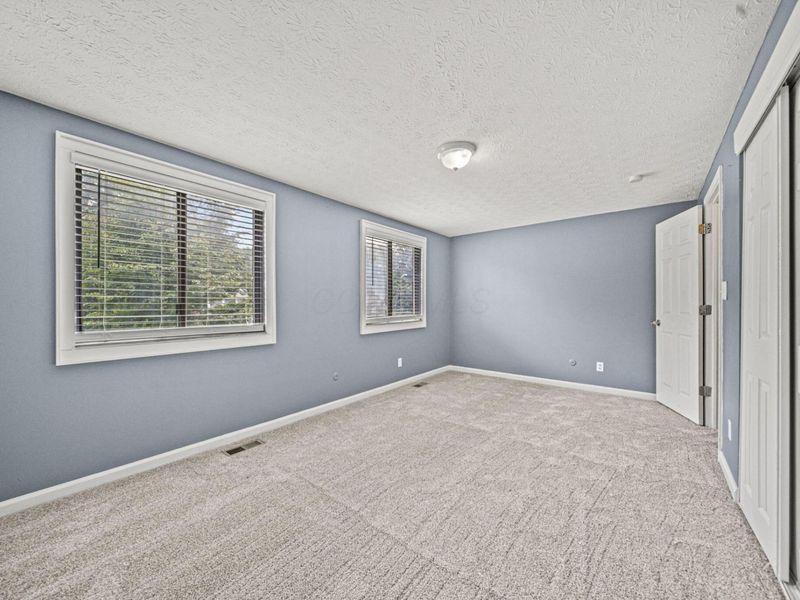 2349 Warfield Drive , Grove City, OH 43123 Photo 29