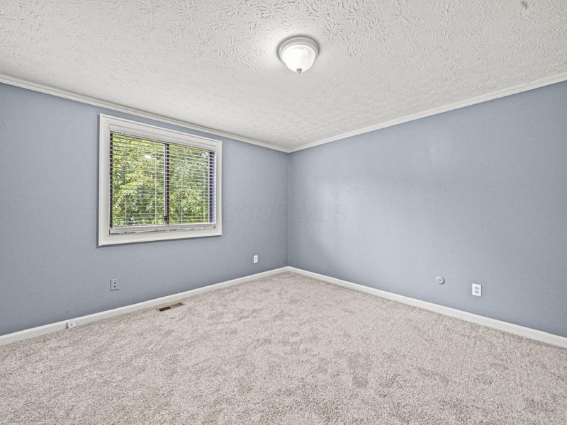 2349 Warfield Drive , Grove City, OH 43123 Photo 30