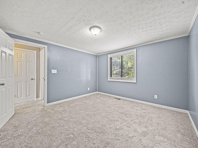 2349 Warfield Drive , Grove City, OH 43123 Photo 31
