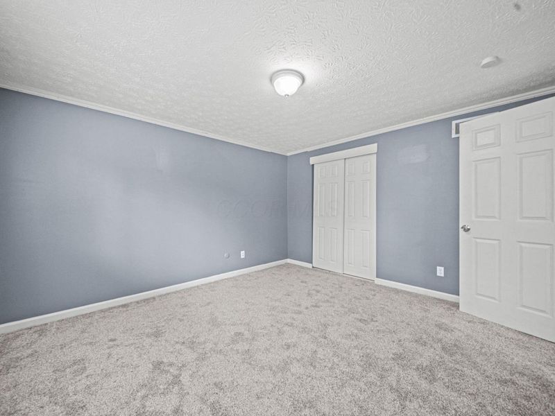 2349 Warfield Drive , Grove City, OH 43123 Photo 32