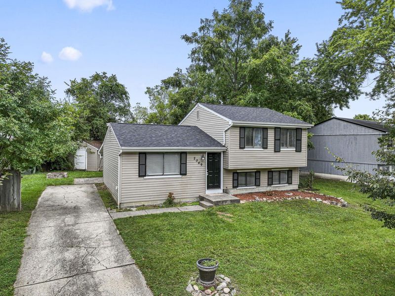2349 Warfield Drive , Grove City, OH 43123 Photo 43