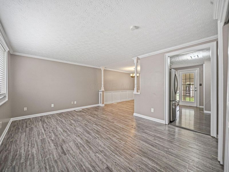 2349 Warfield Drive , Grove City, OH 43123 Photo 6