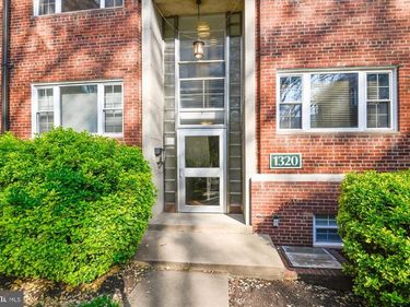 1320 FORT MYER DRIVE , Unit 802, ARLINGTON, VA 22209