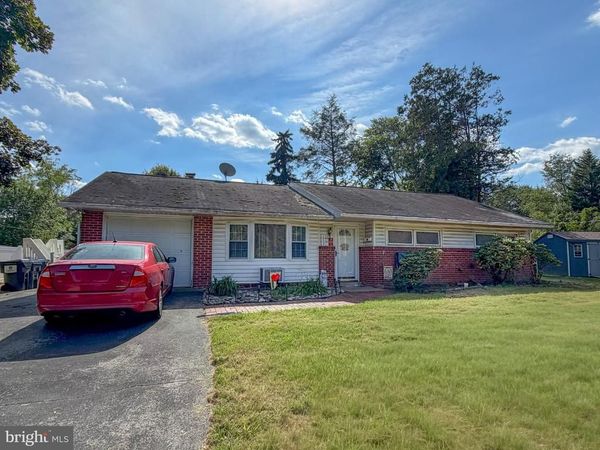 1904 SHIPLEY ROAD , WILMINGTON, DE 19803