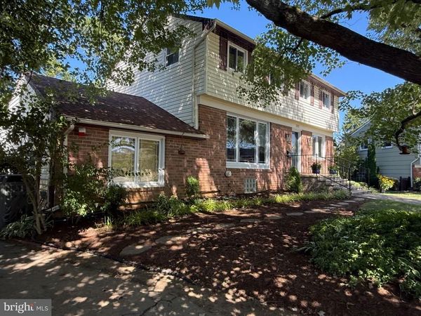 202 FOUNTAIN COURT, LUTHERVILLE TIMONIUM, MD 21093