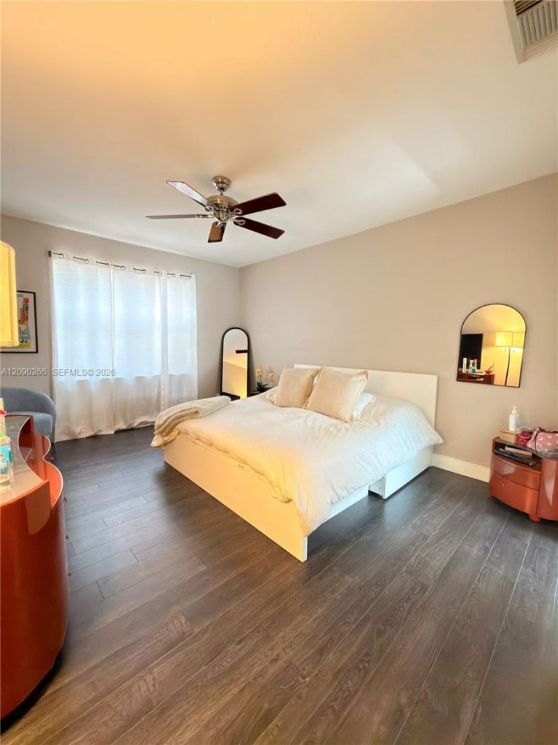 5051 SW 35th Way, Hollywood, FL 33312 Photo
