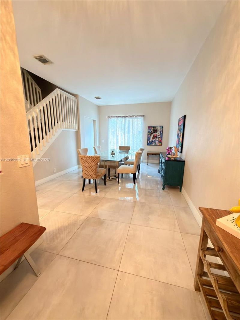 5051 SW 35th Way, Hollywood, FL 33312 Photo
