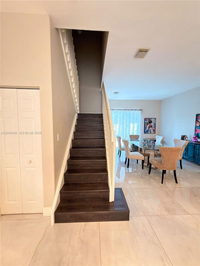 5051 SW 35th Way, Hollywood, FL 33312 Photo