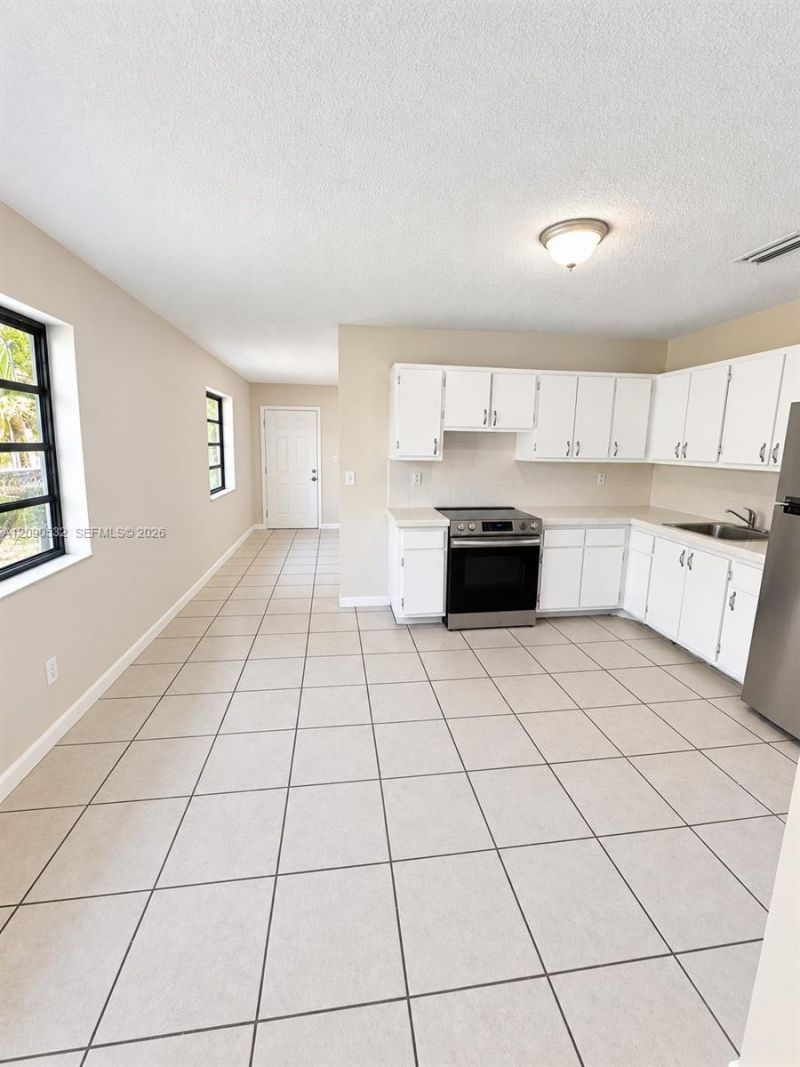 10132 W Indigo St, Unit 10132, Miami, FL 33157 Photo