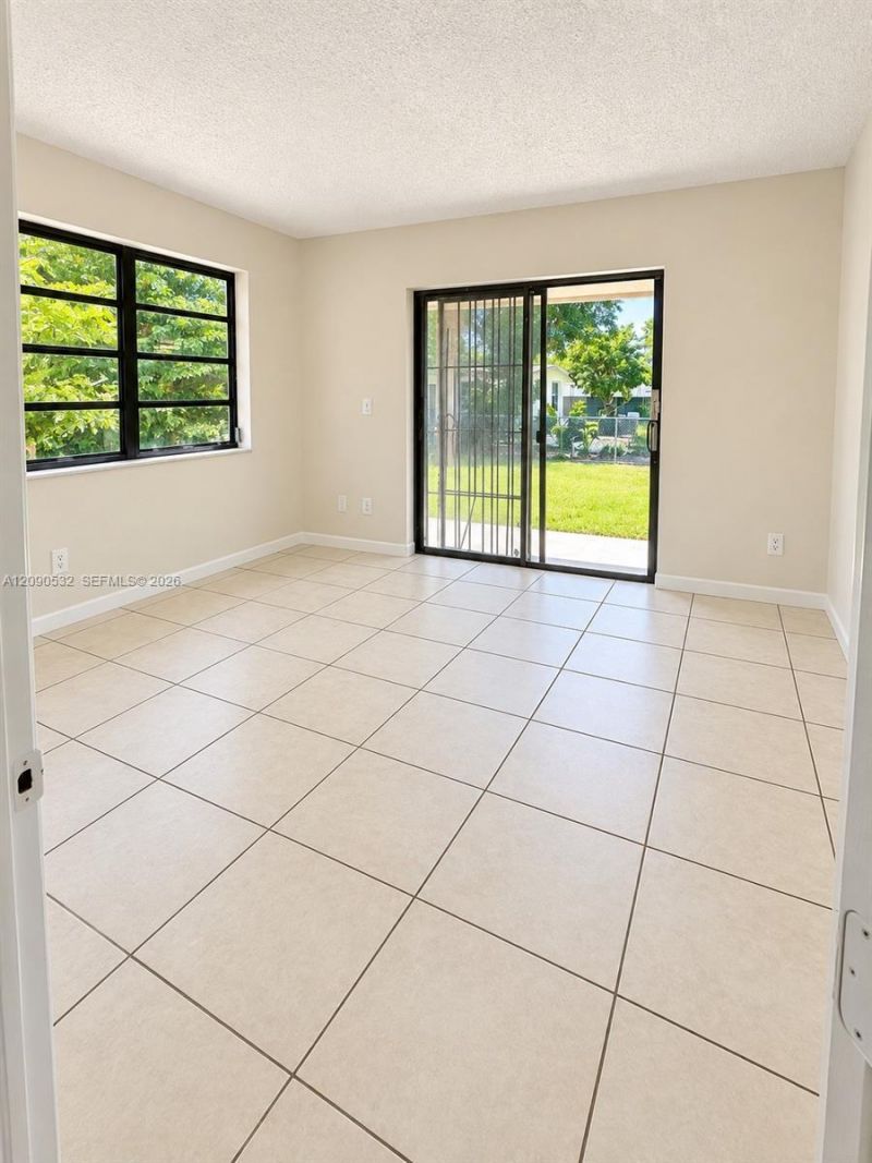 10132 W Indigo St, Unit 10132, Miami, FL 33157 Photo