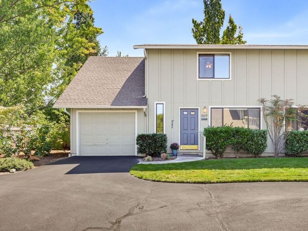 669 Park Street, Ashland, OR 97520